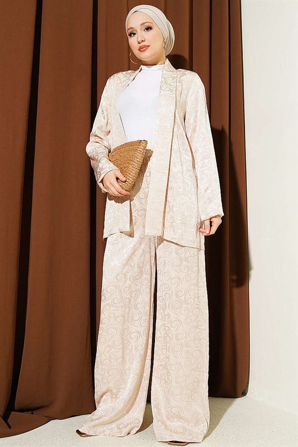 Shawl Collar Spiral Pattern Jacquard 2 Piece Set Beige