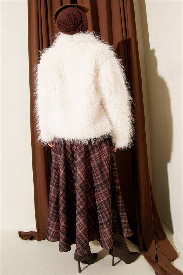 Loose-fitting coat with fur detail, ecru.