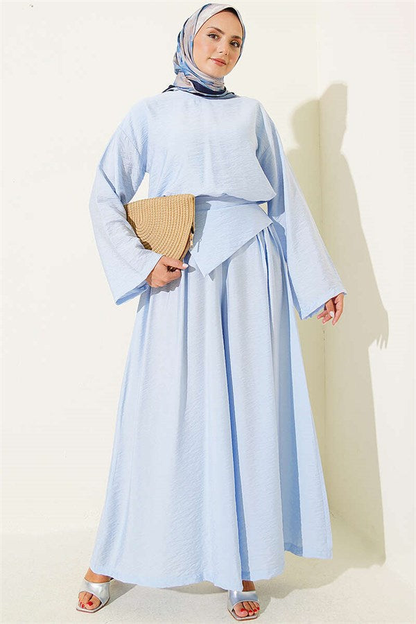 Loose-fitting trousers 2 Piece Set, baby blue.