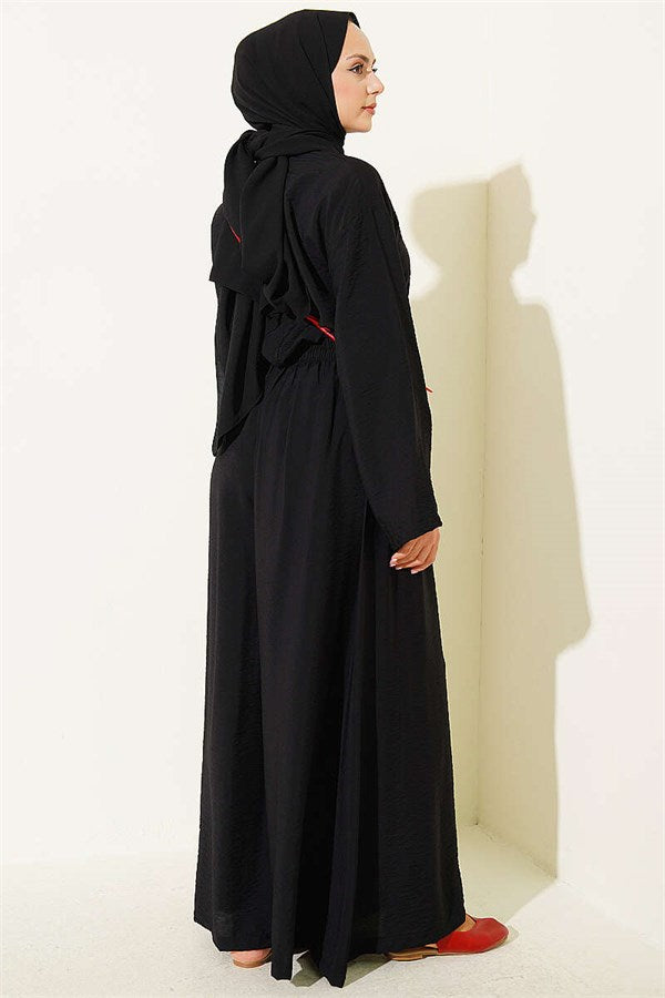 Loose-fitting trousers 2 Piece Set in black.