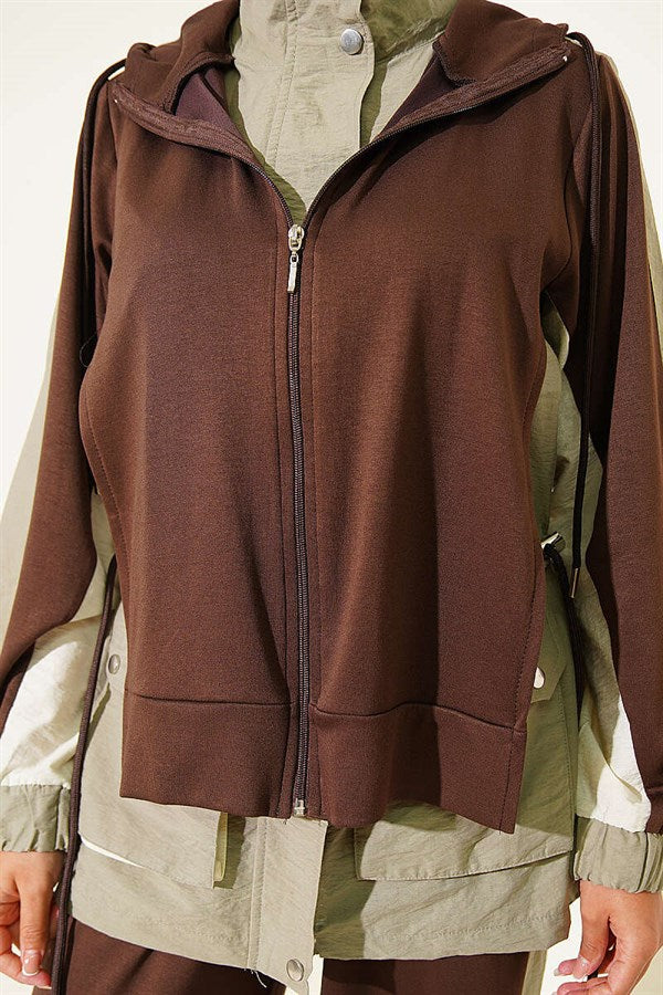 Striped Detail Sport 2 Piece Set in Coffee
