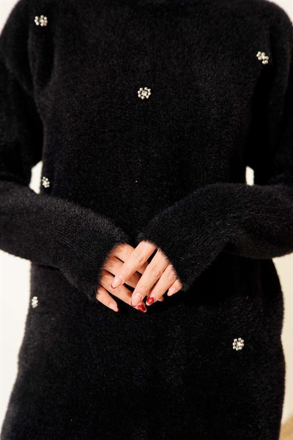 Bearded Tunic with Sprinkled Stone Detail, Black