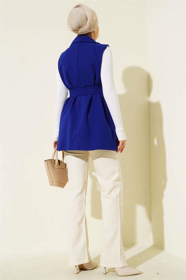 Zero Sleeve Belted Cashmere Vest in Saks