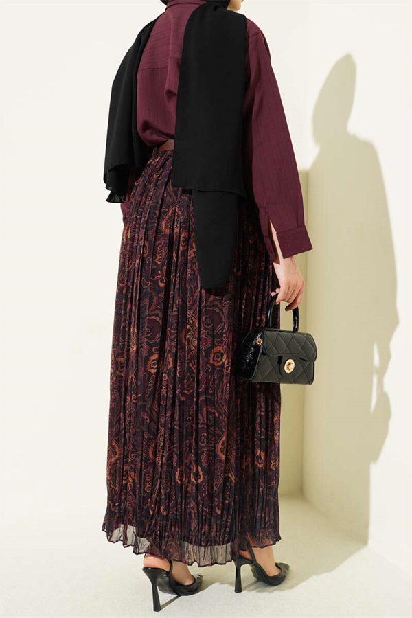 Tightly Pleated Retro Pattern Flared Skirt in Brown