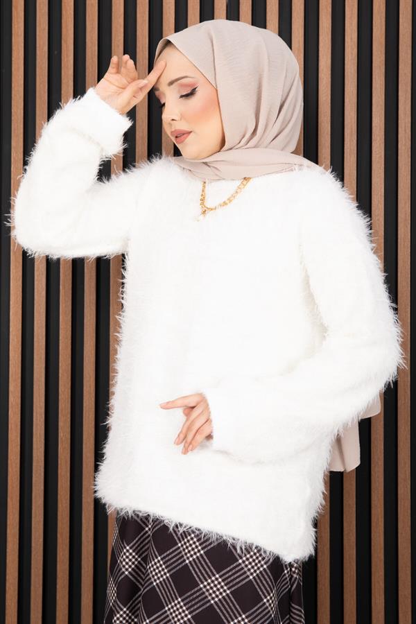 Softy Plush Textured Knit Sweater, Ecru