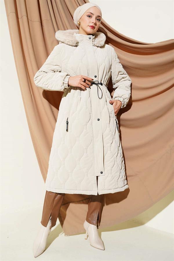 Waterway Quilted Zippered Coat Beige