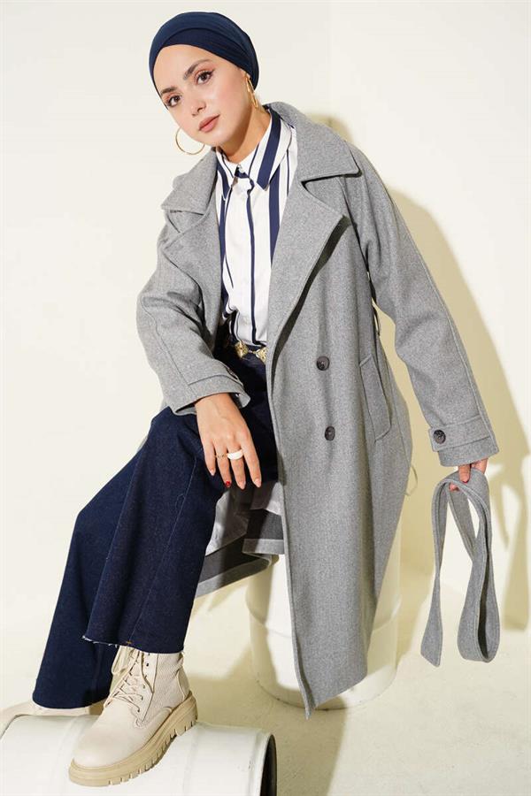 Double-breasted Collar Cashmere Coat with Wooden Buttons in Gray