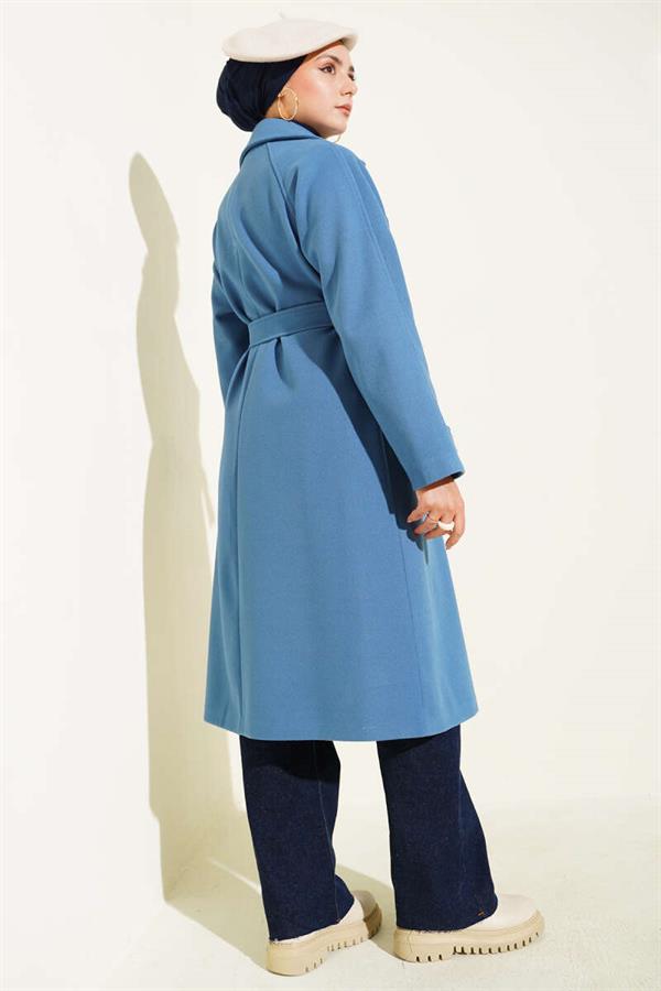 Double-breasted, wooden-buttoned, cashmere coat in blue