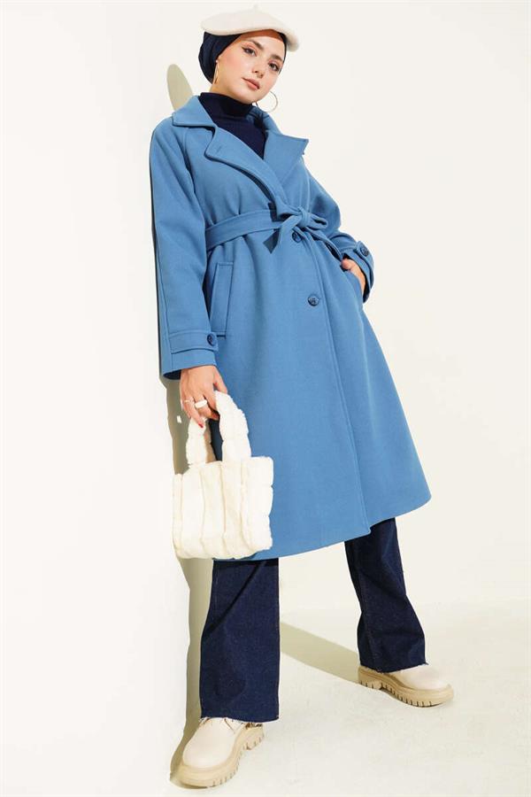 Double-breasted, wooden-buttoned, cashmere coat in blue