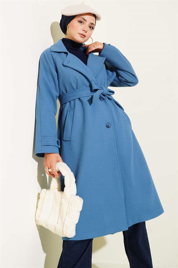 Double-breasted, wooden-buttoned, cashmere coat in blue