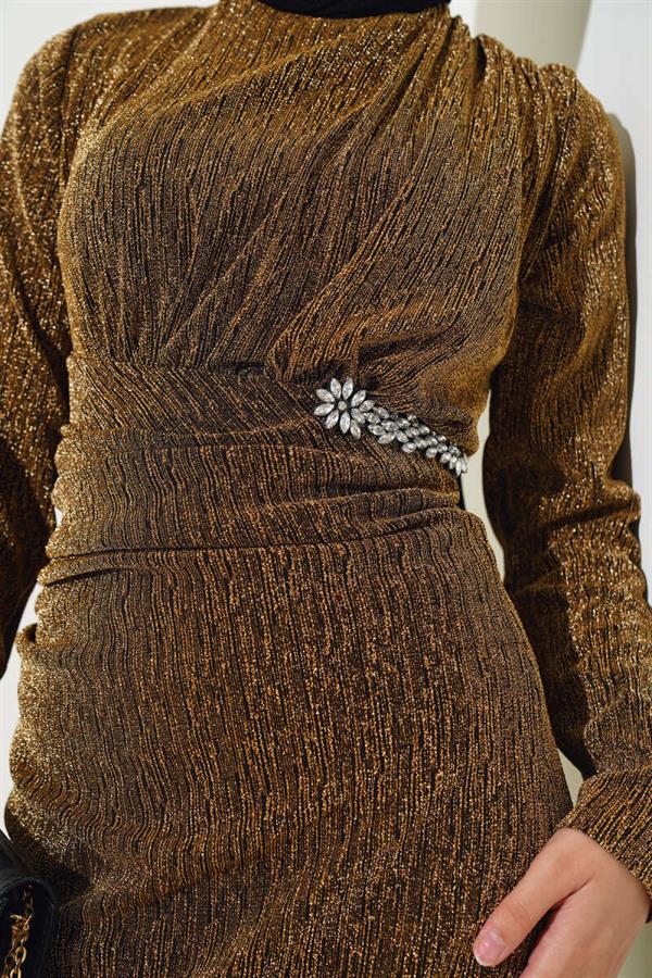 Sparkly Dress Camel with Stone Accessories