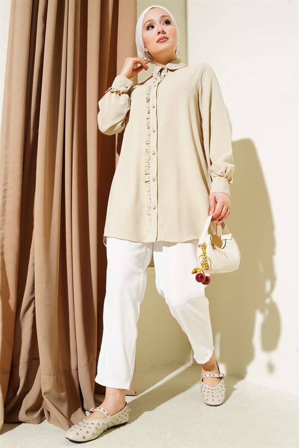 Stone Buttoned Ruffle Shirt Beige