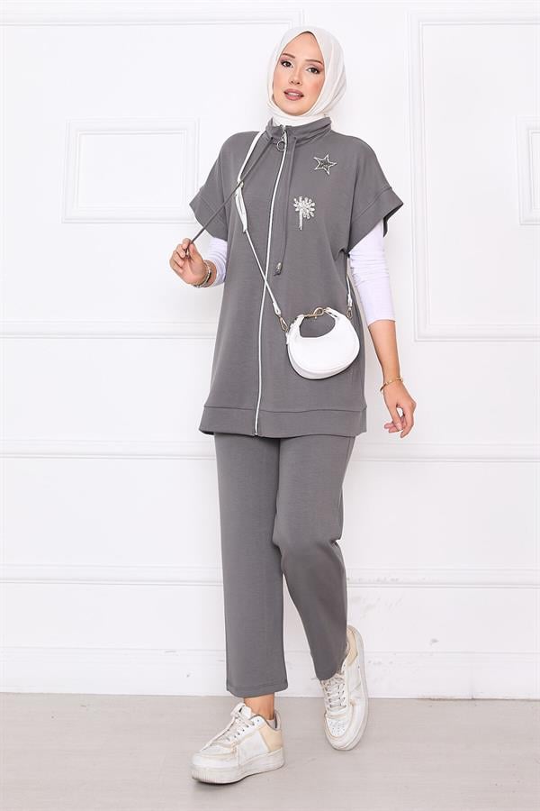Stone Embroidered Zippered Vest Set Gray