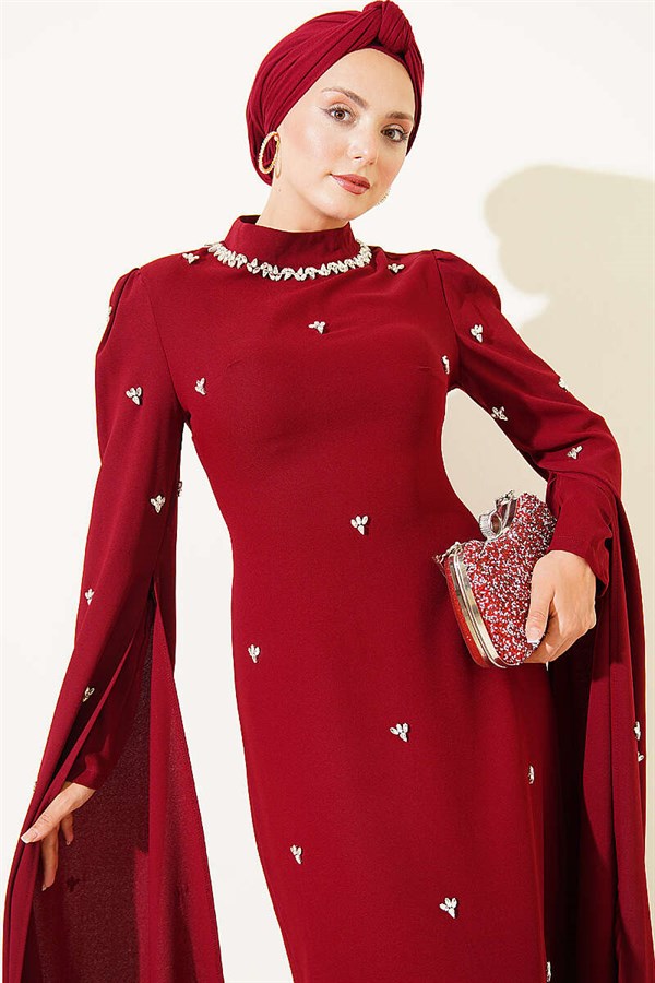 Stone Embellished Sleeveless Cape Evening Dress in Burgundy
