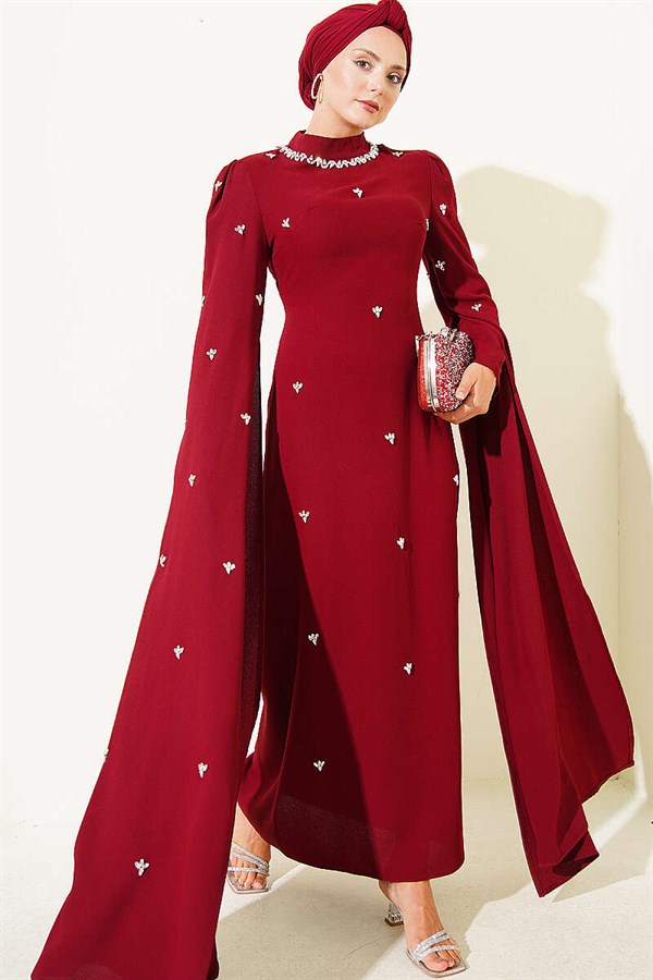 Stone Embellished Sleeveless Cape Evening Dress in Burgundy