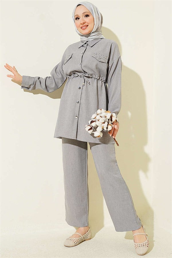 2 Piece Set with Faux Stone Pocket Flaps, Grey