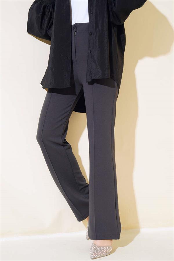 Single Buttoned Trousers in Smoke Color