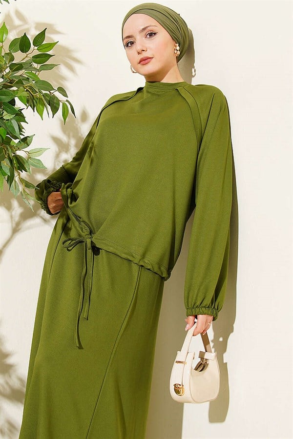 Tunnel-style Lace-up Loisha Skirt 2 Piece Set, Green