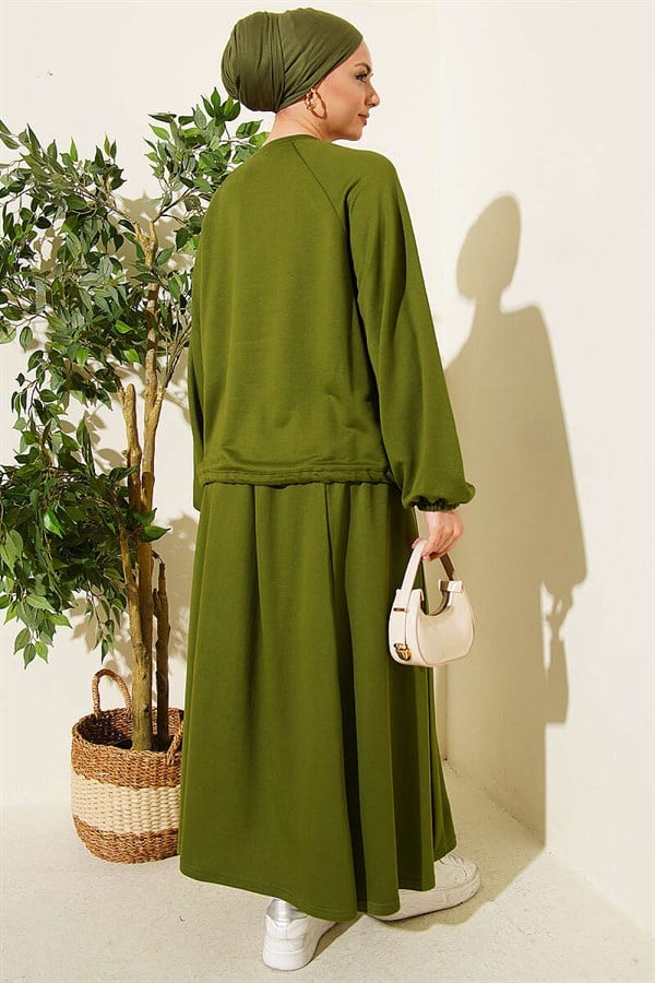 Tunnel-style Lace-up Loisha Skirt 2 Piece Set, Green