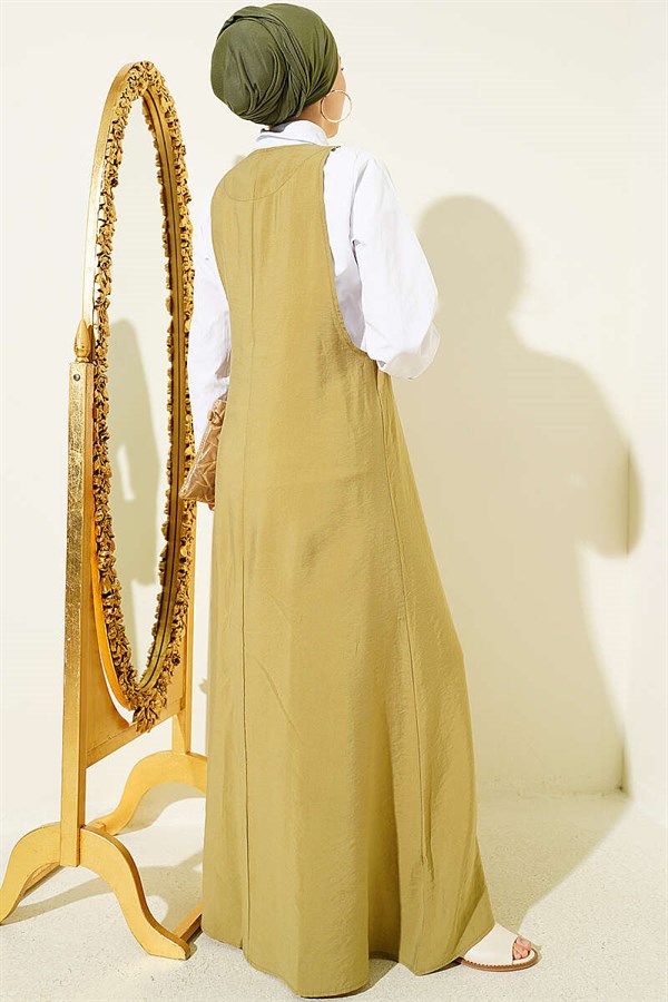 U-Neck Vest in Light Green