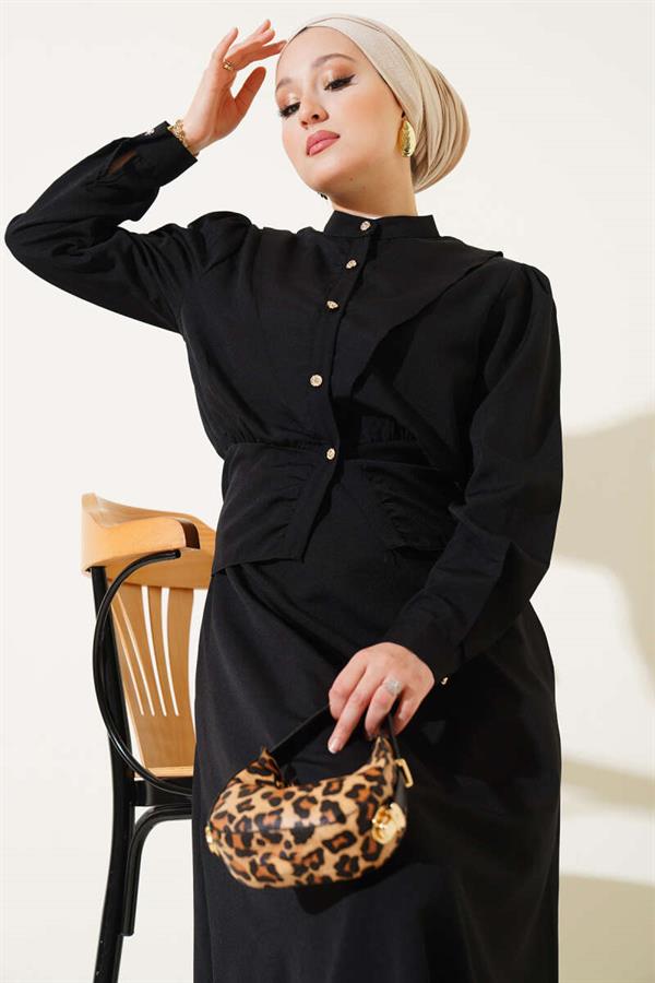 V-Neck Jacket and Vest Suit in Black