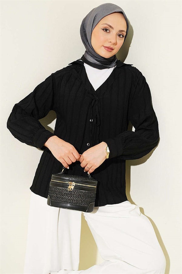 V-Neck Striped Lace-Up Shirt Black