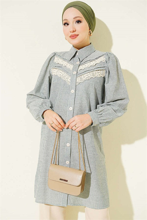 V-Neck Lace Striped Shirt Green
