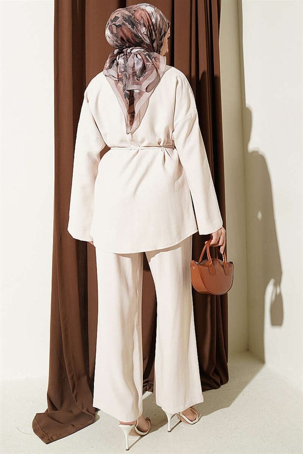 V-Neck Buttoned 2 Piece Set, Beige