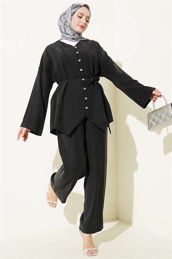 V-Neck Button-Down 2 Piece Set, Black