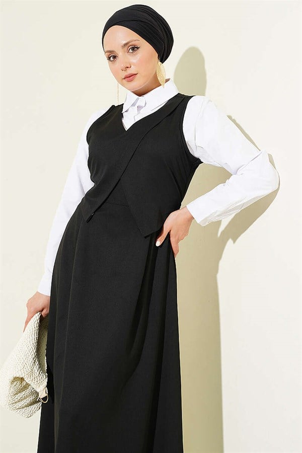 V-Neck Belted Sleeveless Dress Black