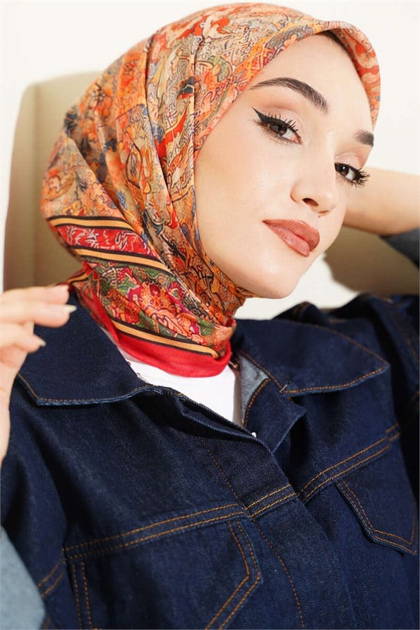 Velora Patterned Soft Scarf Red