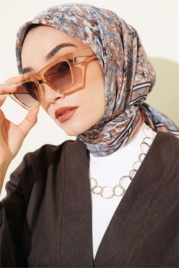 Velora Patterned Soft Scarf Latte