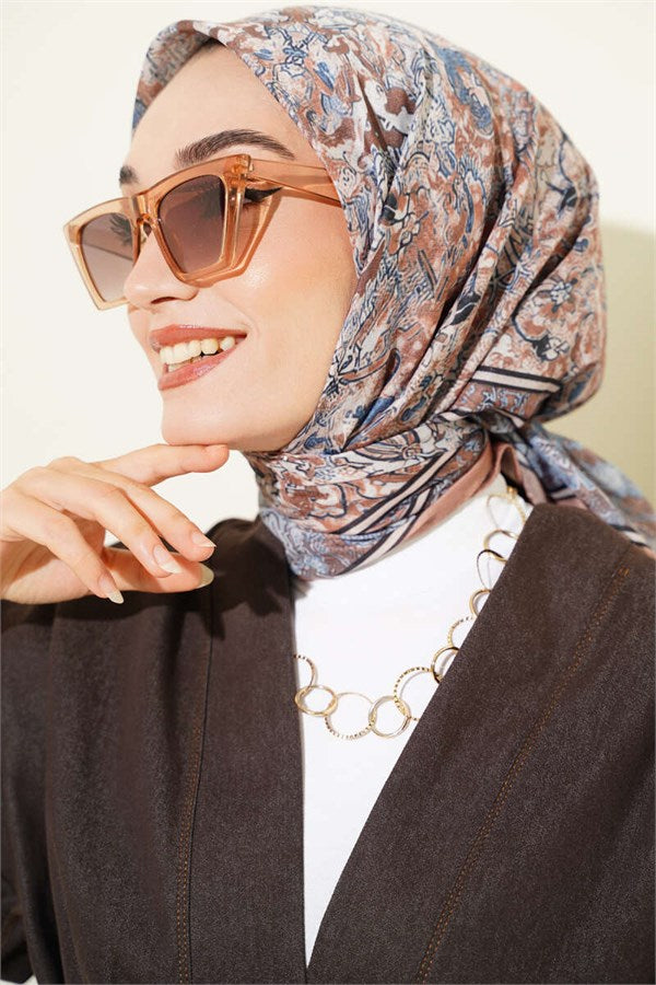 Velora Patterned Soft Scarf Latte