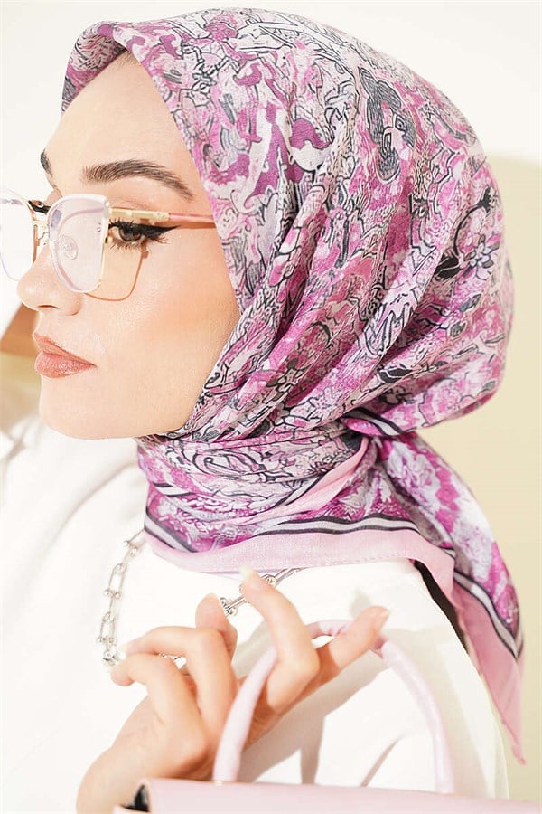 Velora Patterned Soft Scarf Pink