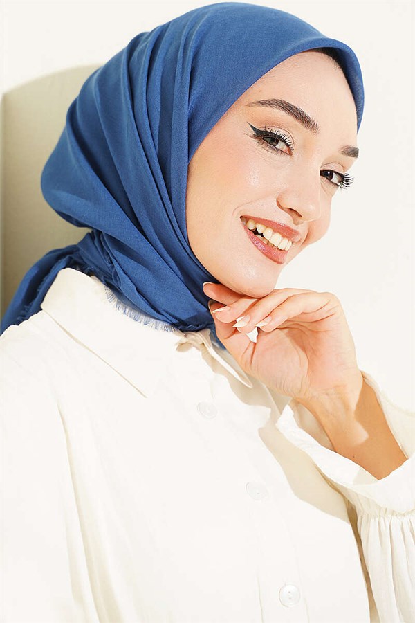 Vera Plain Scarf Light Navy Blue