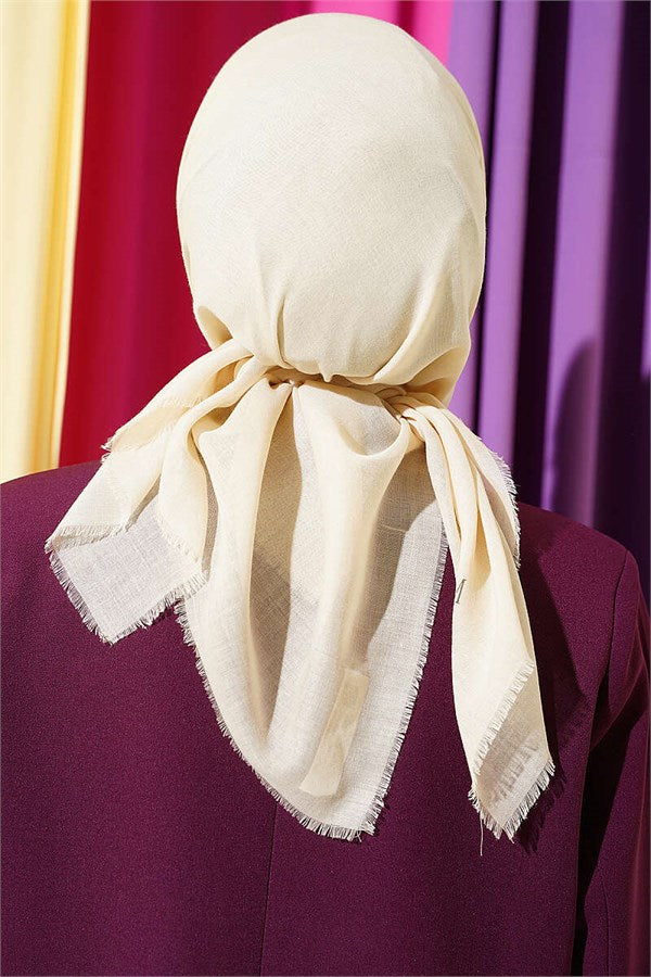 Vera Plain Scarf Beige