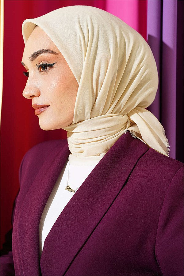 Vera Plain Scarf Beige