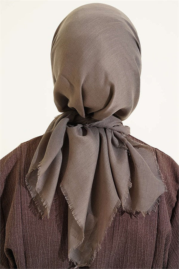 Vera Plain Scarf Dark Mink