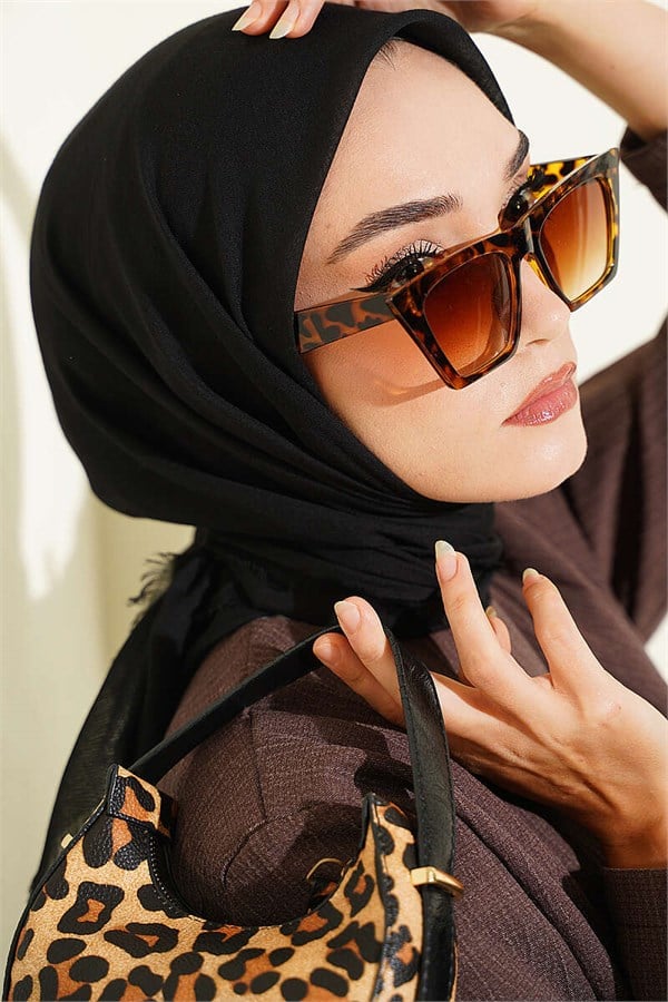 Vera Plain Scarf Black