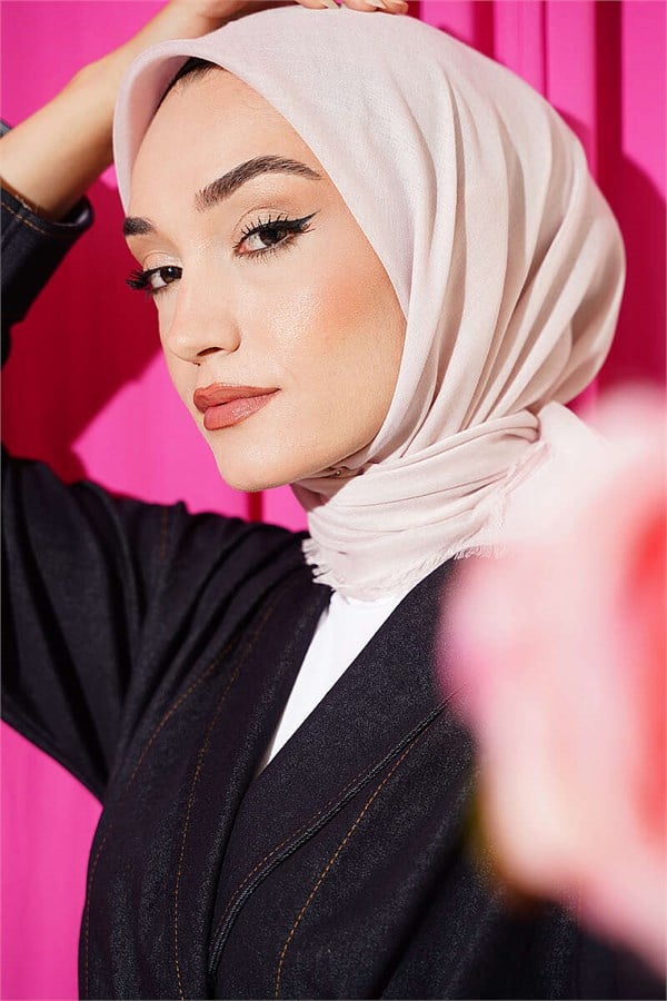 Vera Plain Scarf Light Powder