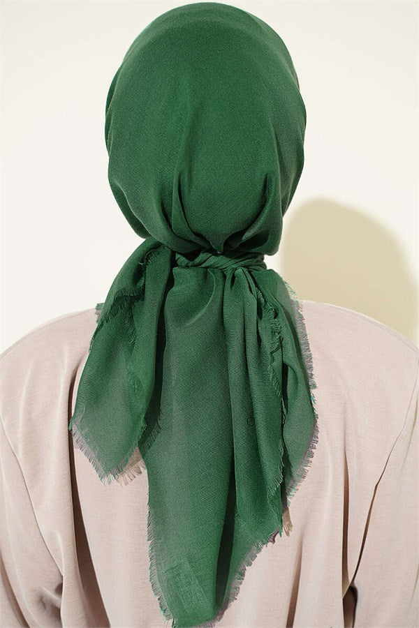 Vera Plain Scarf Green