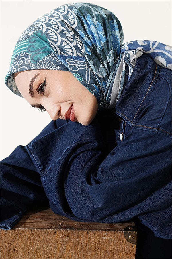 Vera Ethnic Patterned Scarf Grey