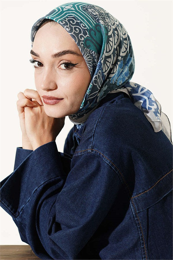 Vera Ethnic Patterned Scarf Grey
