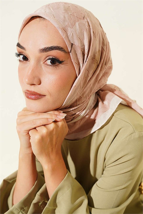 Verona Patterned Bamboo Crush Scarf Champagne