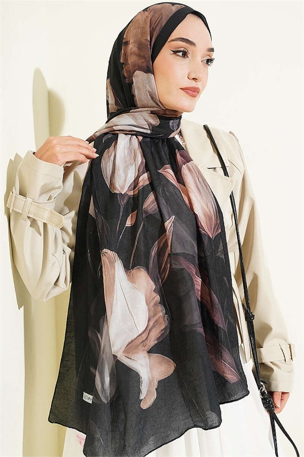Viona Bamboo Crash Shawl Black