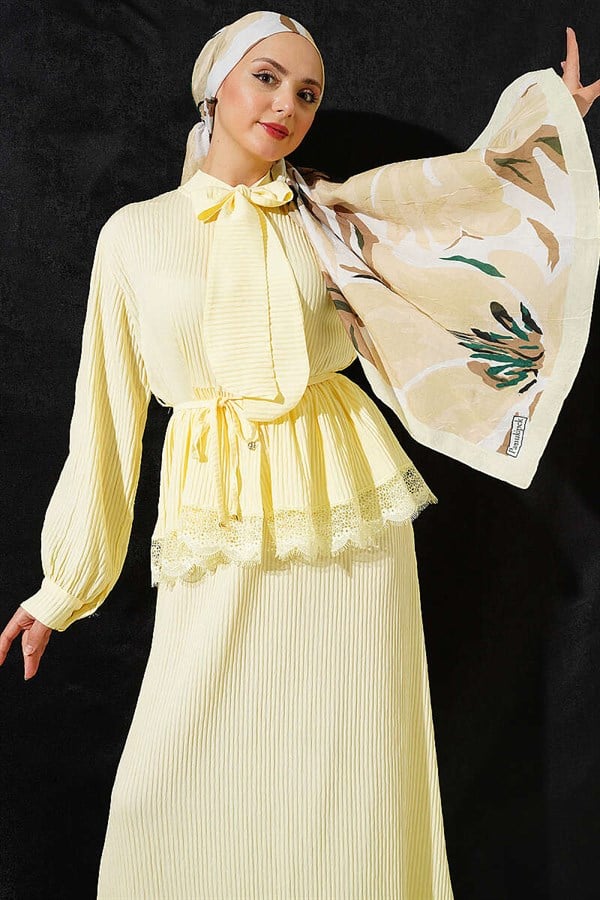 Yellow Lace-Up Corduroy Skirt 2 Piece Set