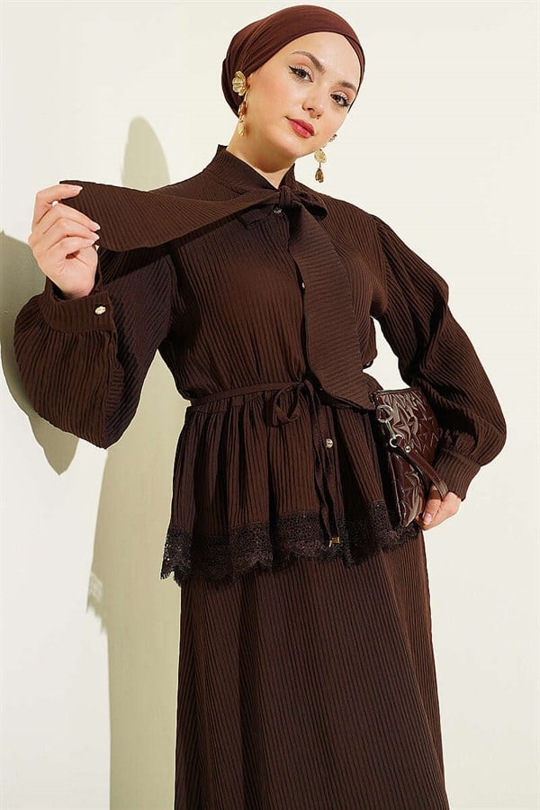 Neckline Lace Trimmed Corduroy Skirt 2 Piece Set in Coffee Brown