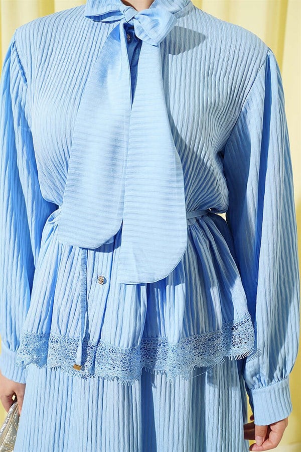 Blue Lace-Up Corduroy Skirt 2 Piece Set with Neckline Tie