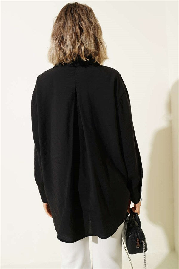 Oversize Shirt with Collar Pockets, Black