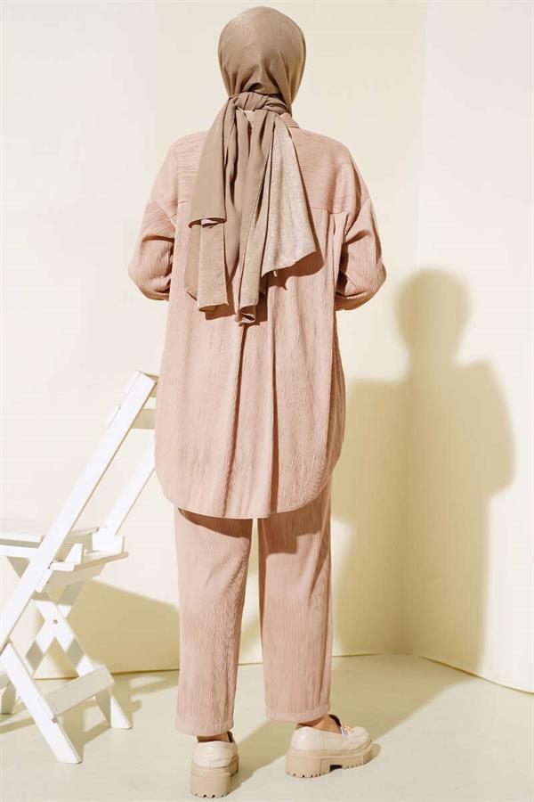 Flower Stone Collar Suit Beige